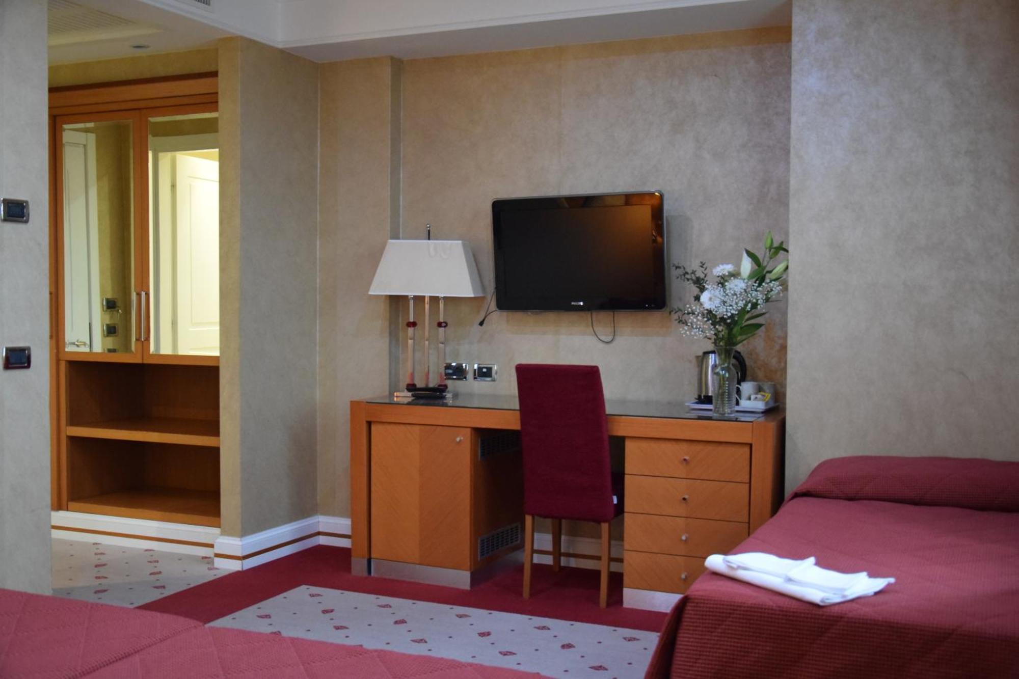Hotel Perusia Perugia Dış mekan fotoğraf